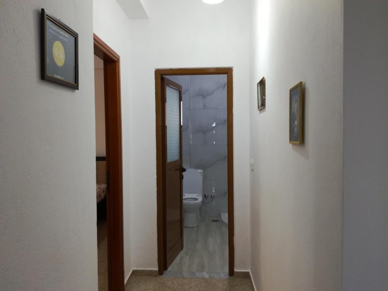 Jonny Guesthouse Ksamil Exterior foto